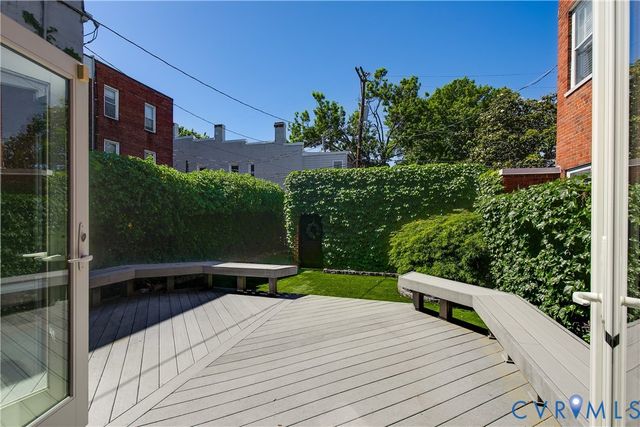 2105 Grove Ave, Richmond, VA 23220