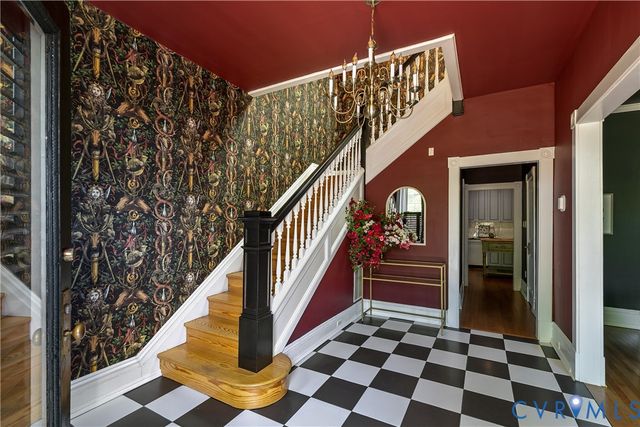 2105 Grove Ave, Richmond, VA 23220