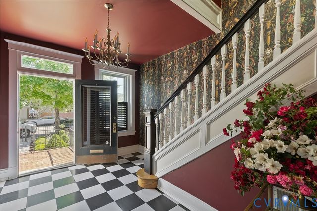 2105 Grove Ave, Richmond, VA 23220