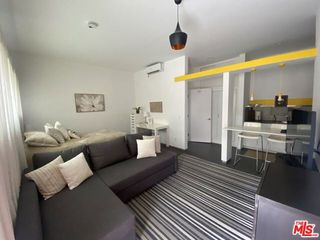 2717 Lytelle Place, Los Angeles, CA 90065