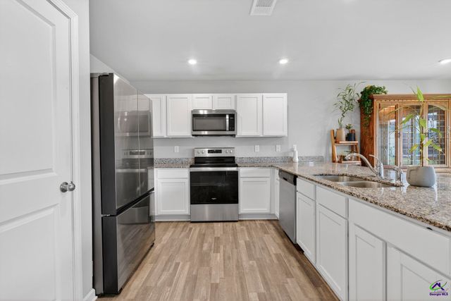 156 Martin Mill Trail, Warner Robins, GA 31093