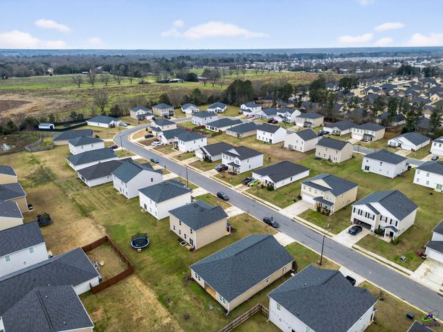 156 Martin Mill Trail, Warner Robins, GA 31093