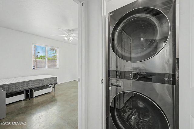 744 E Adams Street, Tucson, AZ 85719