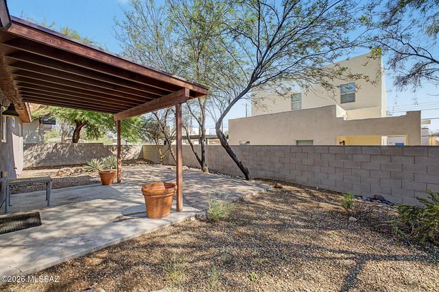 744 E Adams Street, Tucson, AZ 85719