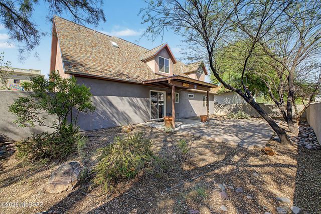 744 E Adams Street, Tucson, AZ 85719