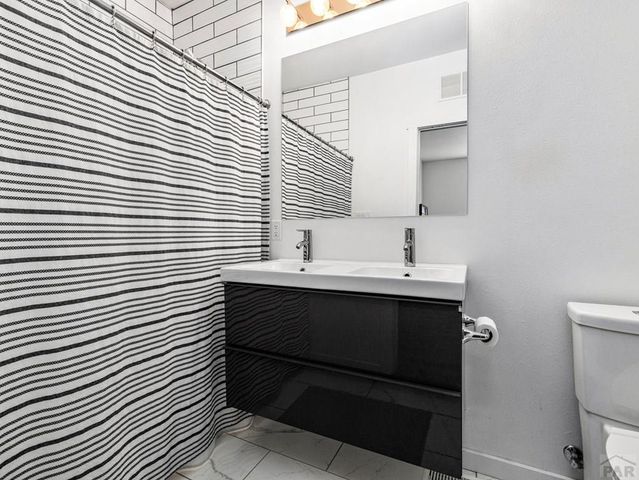 1209 W Summit Ave, Pueblo, CO 81004