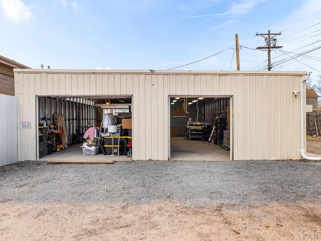 1209 W Summit Ave, Pueblo, CO 81004