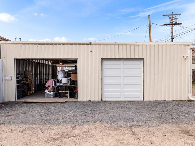 1209 W Summit Ave, Pueblo, CO 81004