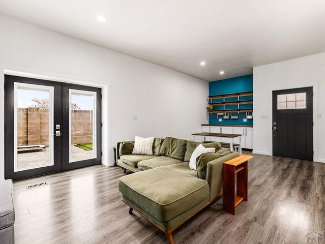 1209 W Summit Ave, Pueblo, CO 81004