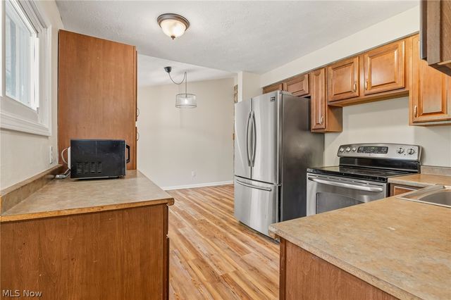 9103 Cranbrook Drive, Northfield Village, OH 44067