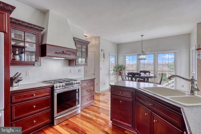1071 COUNTRY CLUB RD, Camp Hill, PA 17011