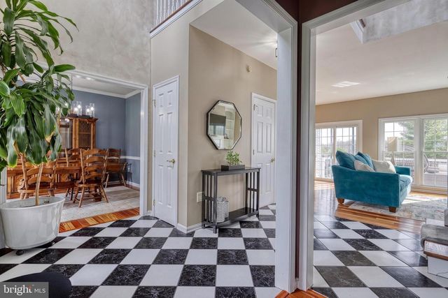 1071 COUNTRY CLUB RD, Camp Hill, PA 17011