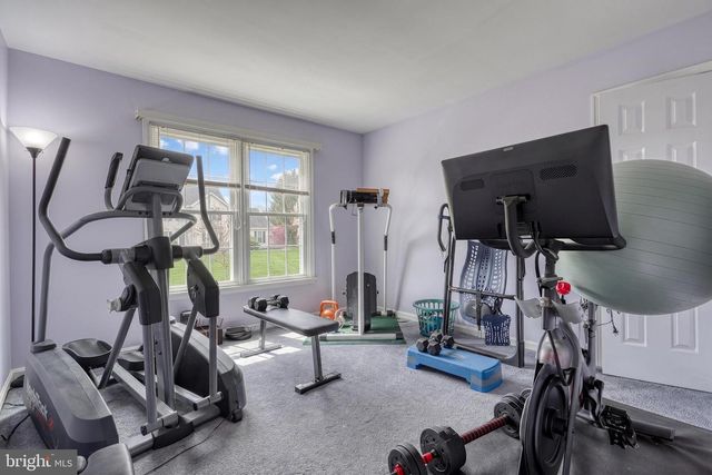 1071 COUNTRY CLUB RD, Camp Hill, PA 17011