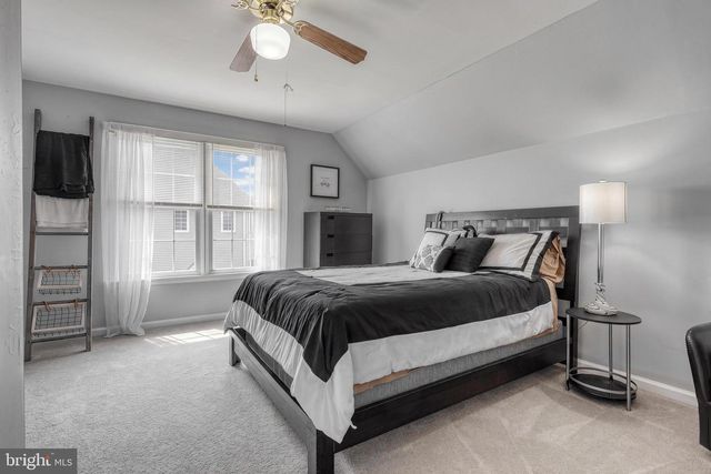 1071 COUNTRY CLUB RD, Camp Hill, PA 17011