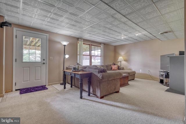1071 COUNTRY CLUB RD, Camp Hill, PA 17011
