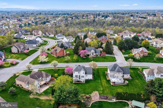 1071 COUNTRY CLUB RD, Camp Hill, PA 17011