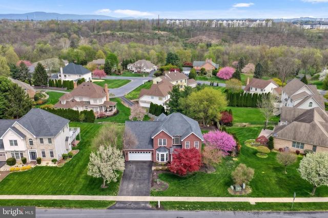 1071 COUNTRY CLUB RD, Camp Hill, PA 17011