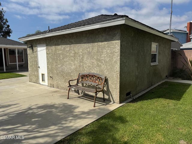 2322 Charlemagne Avenue, Long Beach, CA 90815