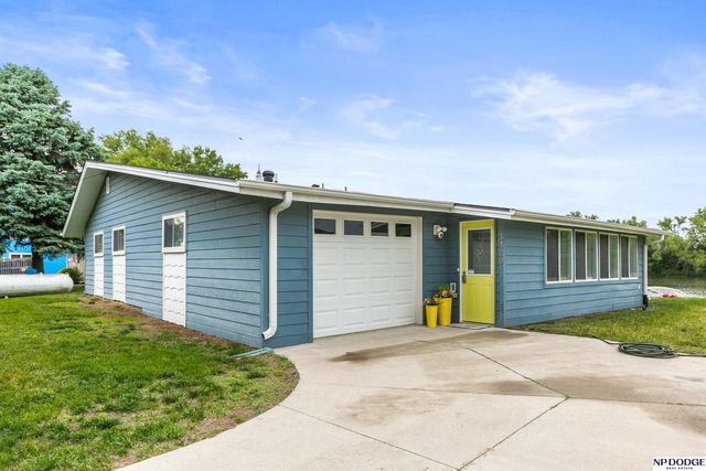 3420 Big Island Road, Fremont, NE 68025
