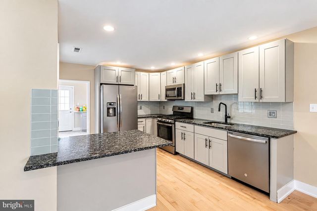 1522 S 24TH ST, Philadelphia, PA 19146