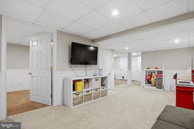 7 UNAMI TRL, Chalfont, PA 18914