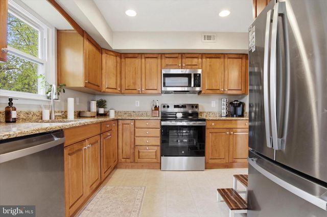 7 UNAMI TRL, Chalfont, PA 18914