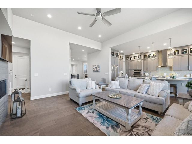 9580 Williamsburg St, Littleton, CO 80125