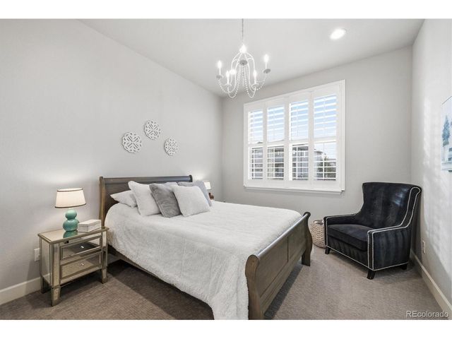 9580 Williamsburg St, Littleton, CO 80125