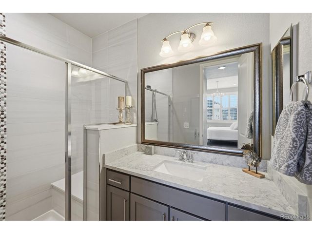 9580 Williamsburg St, Littleton, CO 80125