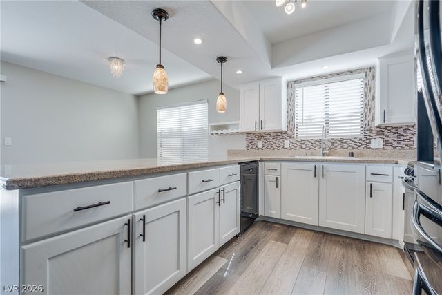 2232 Chapman Hill Drive, Las Vegas, NV 89128