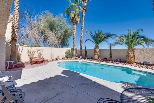 2232 Chapman Hill Drive, Las Vegas, NV 89128