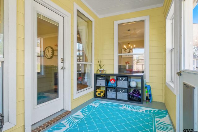 16091 Hickory Hills Dr, Lindale, TX 75771