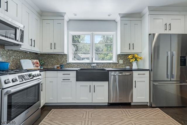 40 Collinwood Rd, Maplewood Twp., NJ 07040