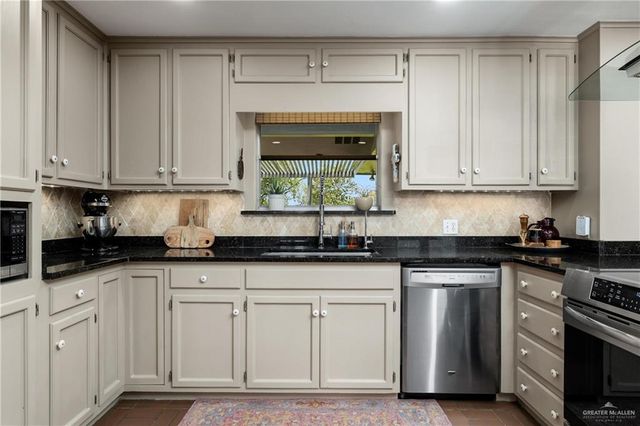 16248 Garrett Road, Harlingen, TX 78552