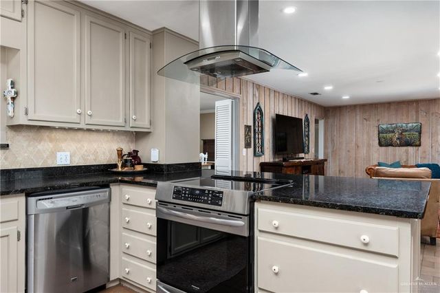 16248 Garrett Road, Harlingen, TX 78552