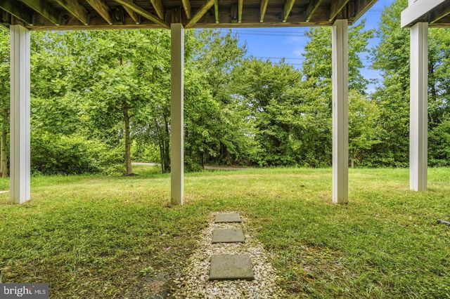 1006 RED CLOVER RD, Gambrills, MD 21054