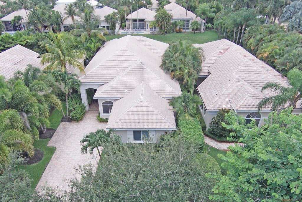 7011 Islegrove Place, Boca Raton, FL 33433