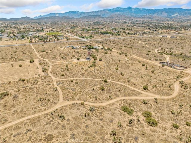 759 La Mirada, Phelan, CA 92371