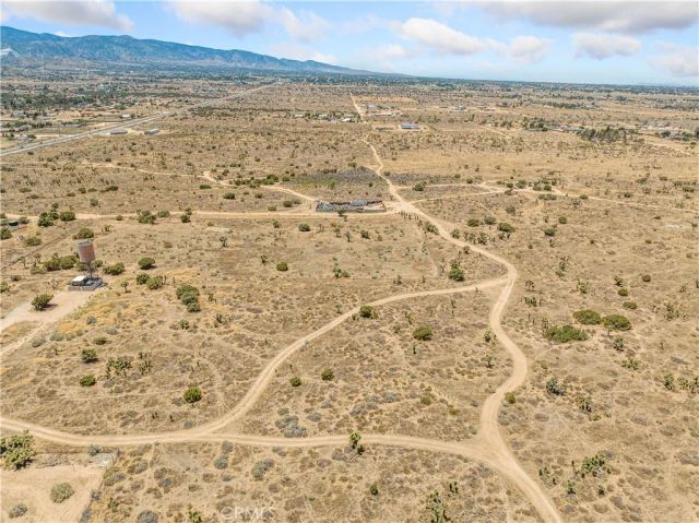 759 La Mirada, Phelan, CA 92371