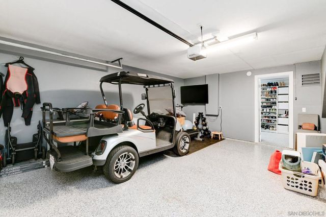 1994 Diamond 2, San Diego, CA 92109