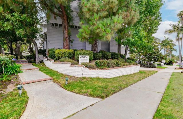1994 Diamond 2, San Diego, CA 92109