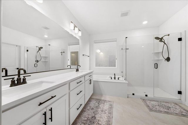 2702 Mossy Creek St, Sacramento, CA 95833