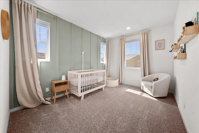 2702 Mossy Creek St, Sacramento, CA 95833