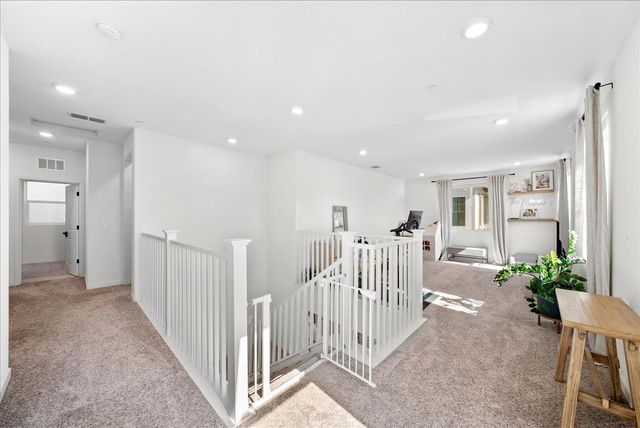 2702 Mossy Creek St, Sacramento, CA 95833