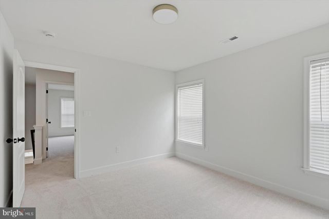 1813 N GREENLEESE DR N, Frederick, MD 21701