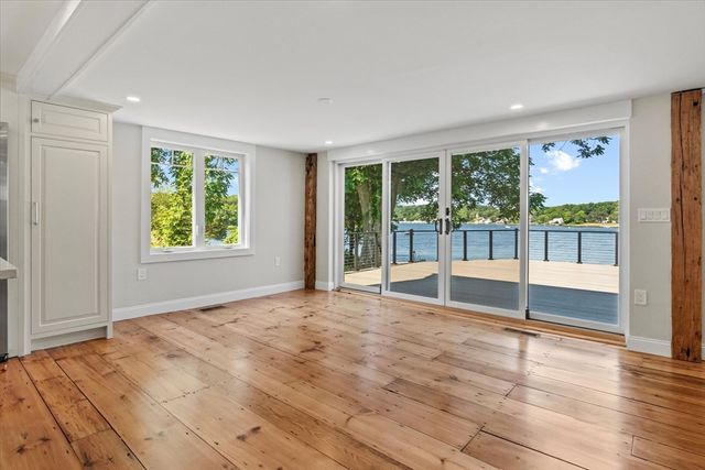 473 Main Street, Amesbury, MA 01913