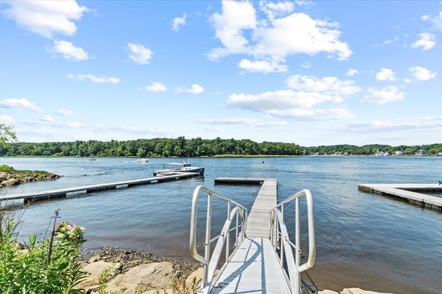 473 Main Street, Amesbury, MA 01913