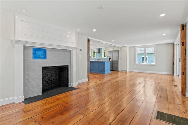 473 Main Street, Amesbury, MA 01913