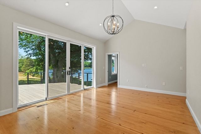 473 Main Street, Amesbury, MA 01913