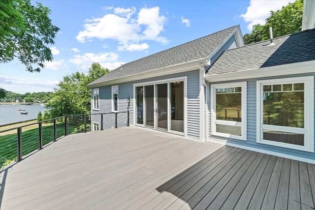 473 Main Street, Amesbury, MA 01913